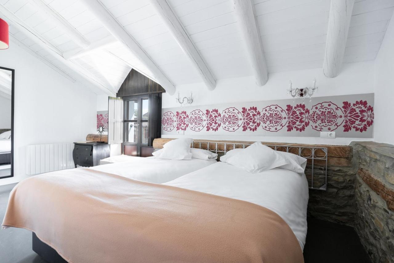 Casas Pirineos Apartman Sabiñánigo Kültér fotó