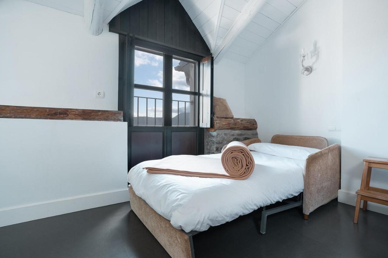 Casas Pirineos Apartman Sabiñánigo Kültér fotó